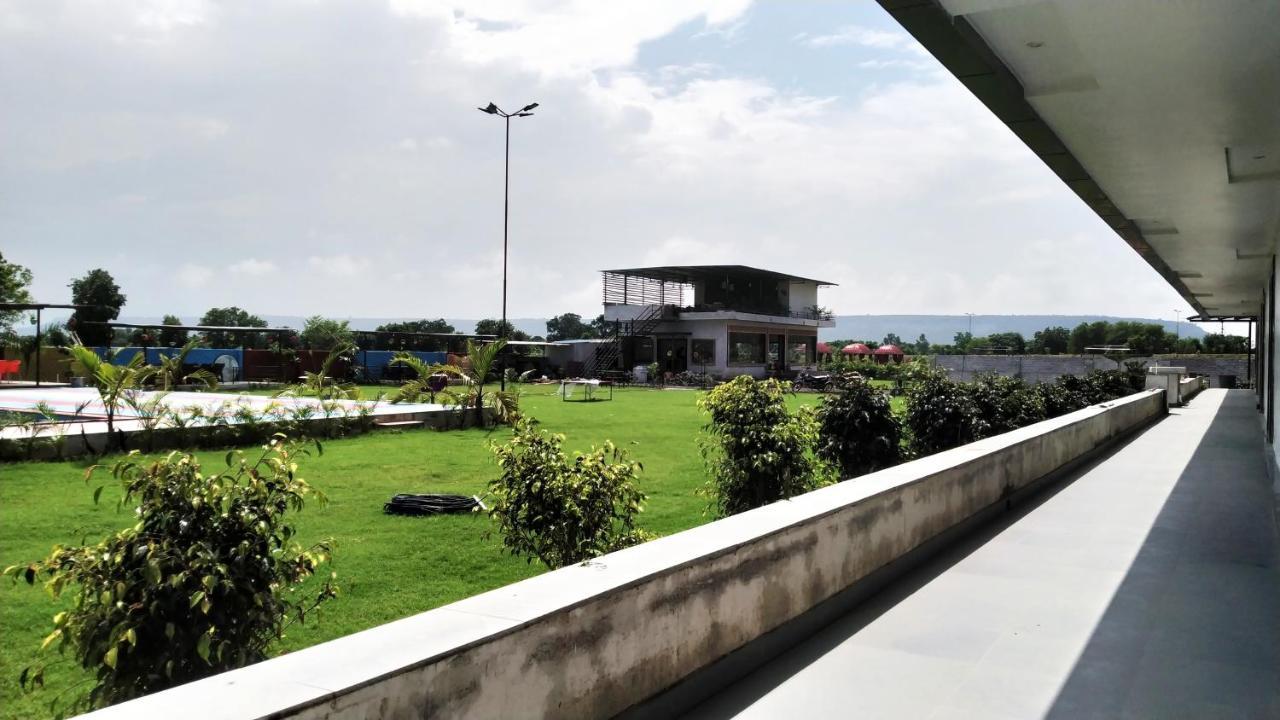 Aravalli Hill Resort Chittorgarh Экстерьер фото